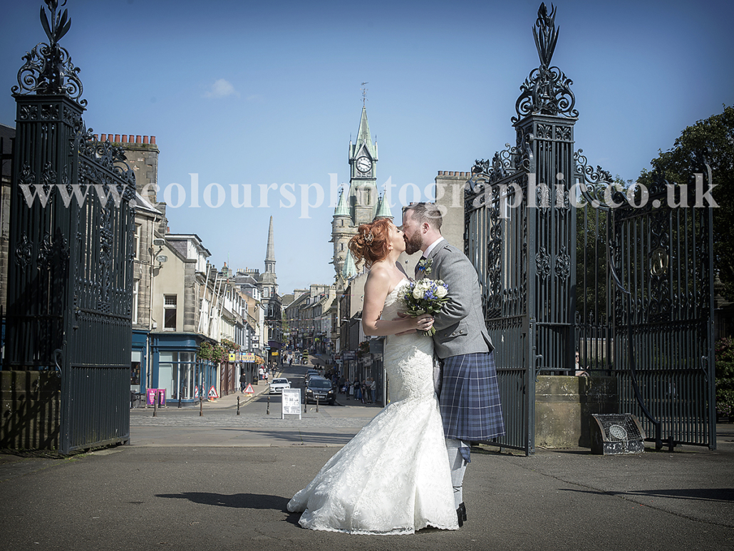 UK’s Best Wedding Photographer of 2024 in Fife for Wedding Package Deals and Offers Serving Dunfermline Scotland